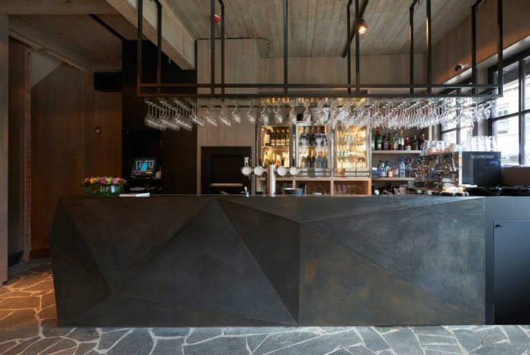 モールテックスで施工されたカウンター